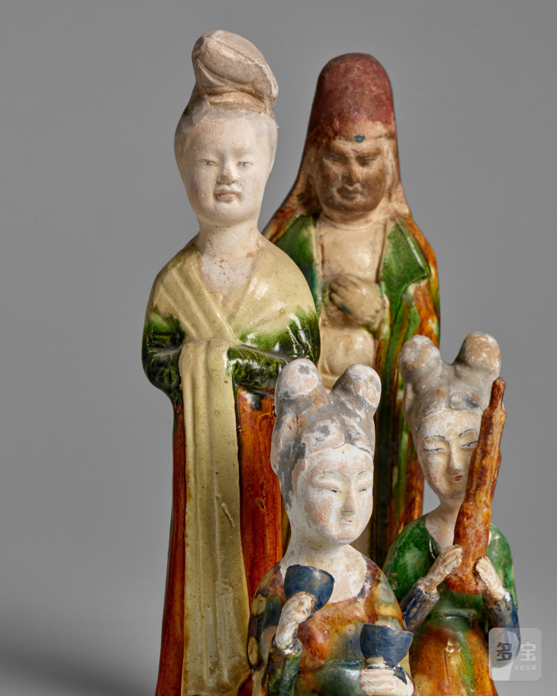 唐 三彩陶立俑兩件 | FOUR SANCAI-GLAZED POTTERY FIGURES - 图6
